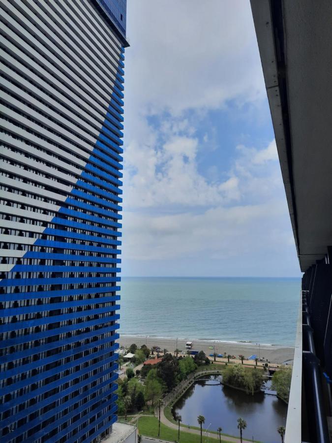 The Best Beach Aparthotel Orbi City Batumi Quarto foto